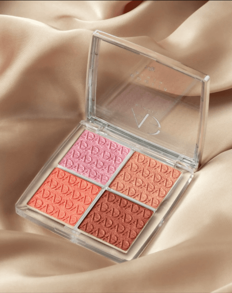 Blush Voglia Alyce Gontijo