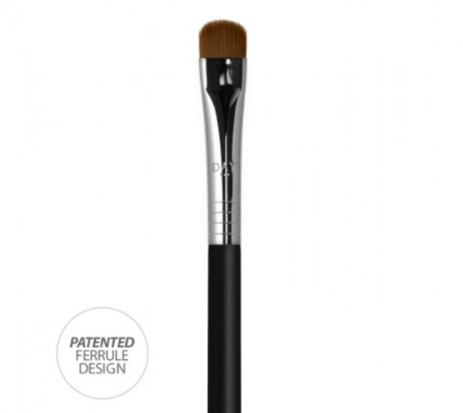 O113 - PINCEL ALTA PRECISÃO CHATO CURTO DAYMAKEUP